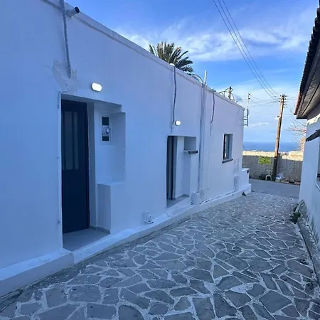 Апартаменты Girne Karmi De Yeni Esyali Muestakil Daireler *